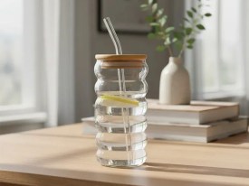 Vaso vidrio ondulado tapa madera y sorbete vidrio